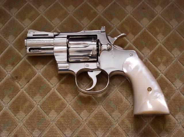 1965 Colt Python 2½-inch barrel detail photo 1