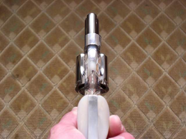 1965 Colt Python 2½-inch barrel detail photo 6